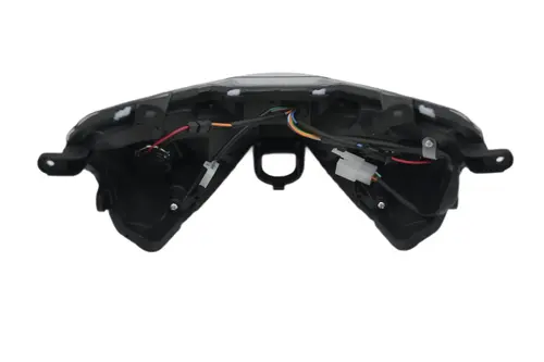 Lampa tylna do skutera 50 ccm Torq Essa 4