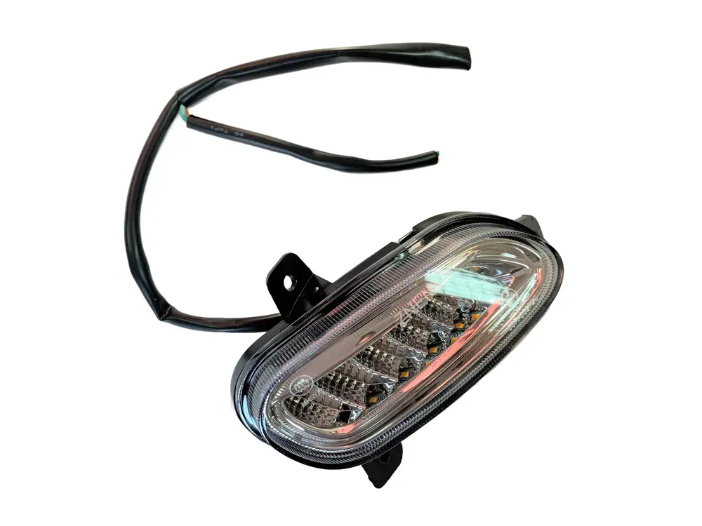 Lampa kierunkowskazu przód prawa do skuterów Torq Moko 1