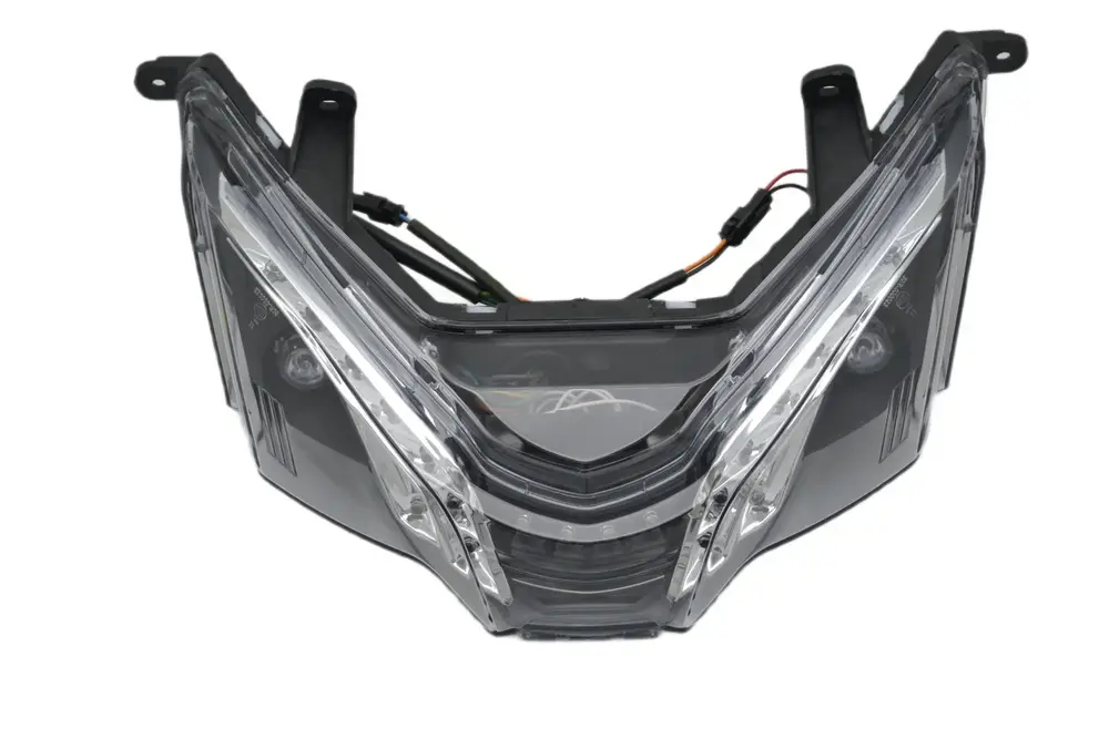 Lampa tylna do skutera 50 ccm Torq Essa 1